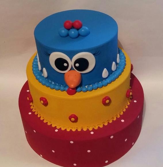 Bolo Fake Galinha Pintadinha - PRONTA ENTREGA !!!