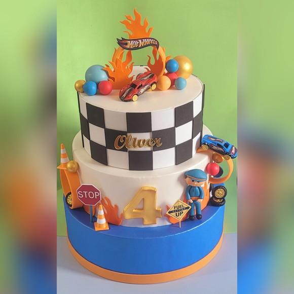 Bolo Hot Wheels