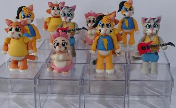 Caixa Acrílico com Personagem 44 Gatos em Biscuit