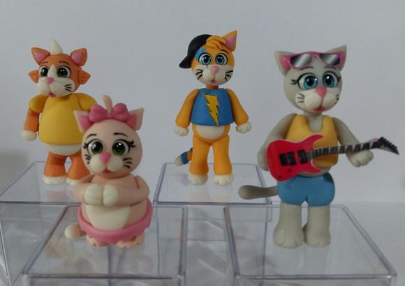 Caixa Acrílico com Personagem 44 Gatos em Biscuit