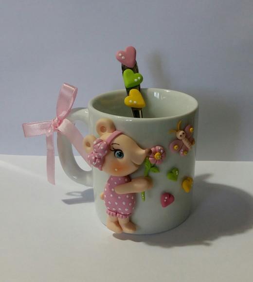 Caneca Personalizada com Ursinha de Biscuit