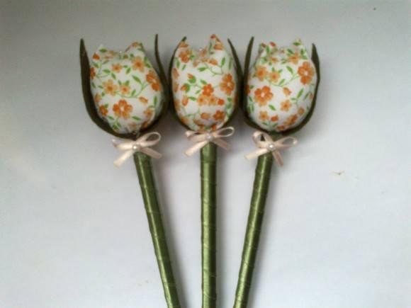 Caneta com Tulipa