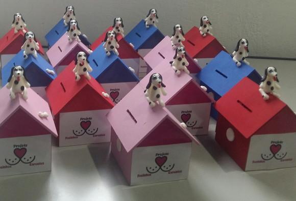 Casa Cofre Cachorrinho