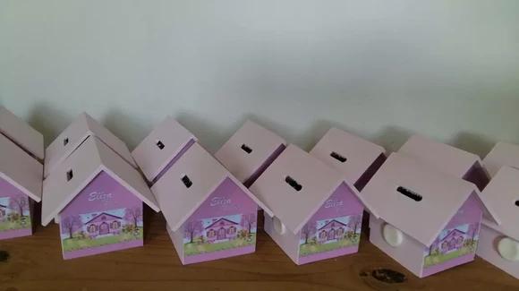 Casa Cofre Casinha de Boneca