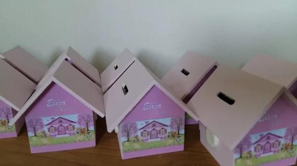 Casa Cofre Casinha de Boneca