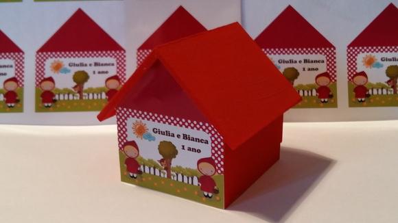 Casa Cofre Chapeuzinho Vermelho
