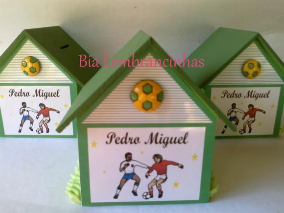 Casa Cofre Futebol - M