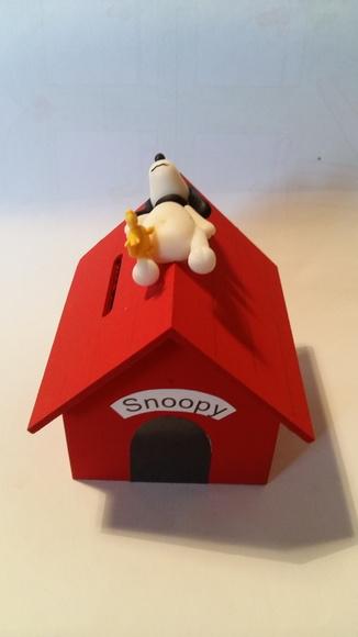 Casa Cofre m com Snoopy de Biscuit