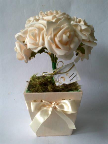 Centro de Mesa com Rosas P
