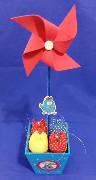 Centro de Mesa Galinha Pintadinha