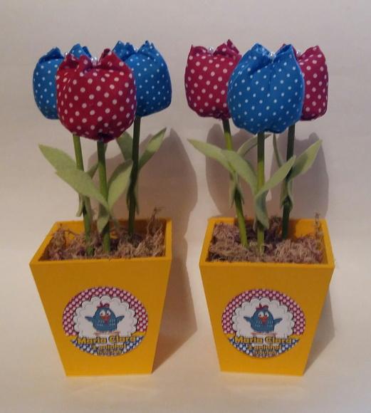 Centro de Mesa Galinha Pintadinha