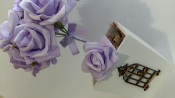 Centro de Mesa Rosas Lilás