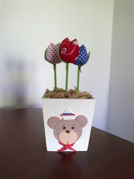 Centro de Mesa Urso Marinheiro