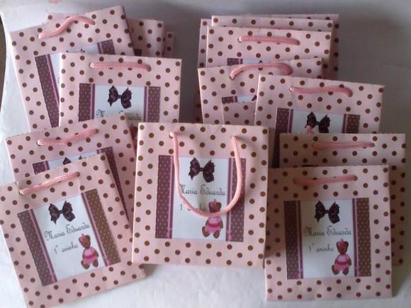 Sacolinha Personalizada Marrom e Rosa