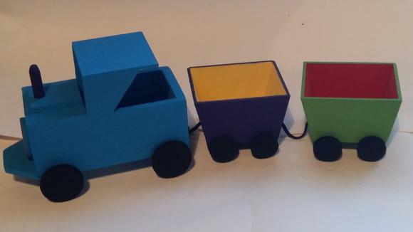 Trem de MDF COLORIDO