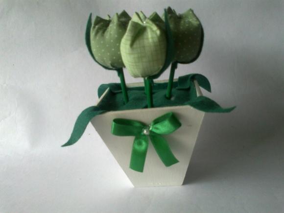 Vaso Branco e Verde - PRODUTO ESGOTADO