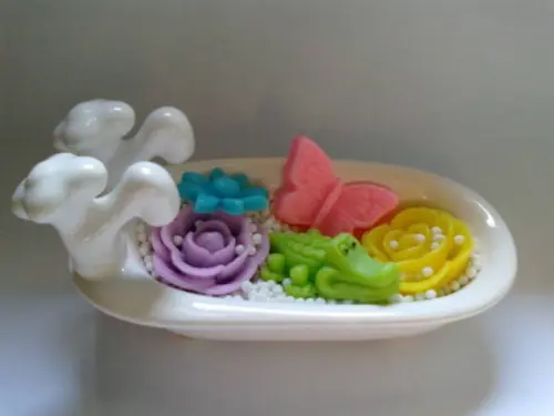 Banheira de Porcelana com Sabonetes