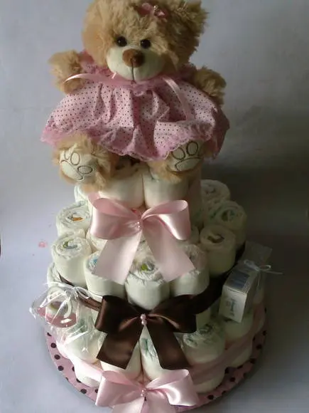 Bolo de Fraldas Marrom e Rosa
