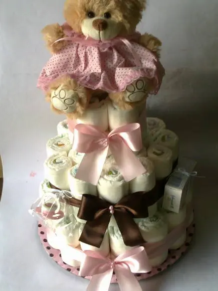 Bolo de Fraldas Marrom e Rosa