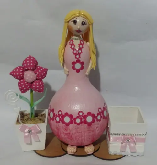 Boneca de Cabaça Porta Lápis - Pronta Entrega