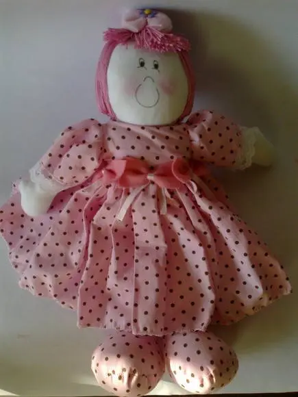 Boneca de Pano Marrom e Rosa