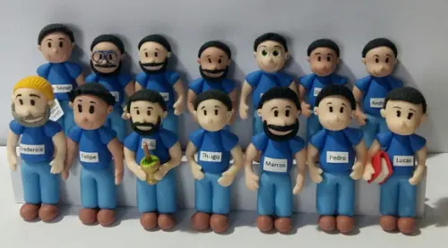 Bonecos Funcionários em Biscuit