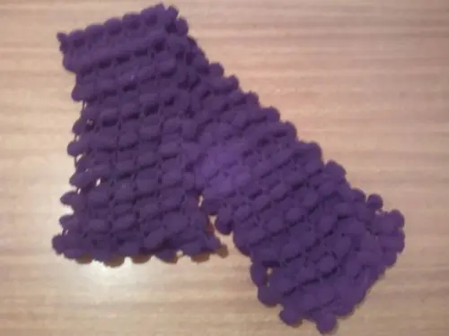 Cachecol de Pompom