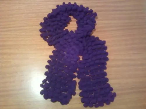 Cachecol de Pompom