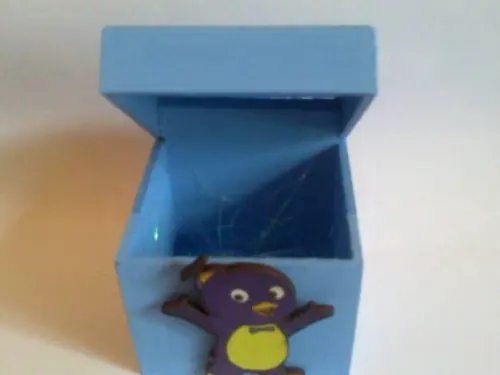 Caixa Backyardigans