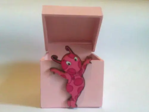 Caixa Backyardigans