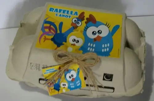 Caixa de Ovos Galinha Pintadinha
