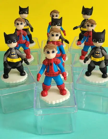 Caixinha Homem Aranha e Batman