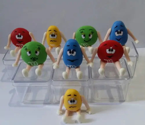 Caixinha M&m Promoção pelo Zap 9,00 Cada