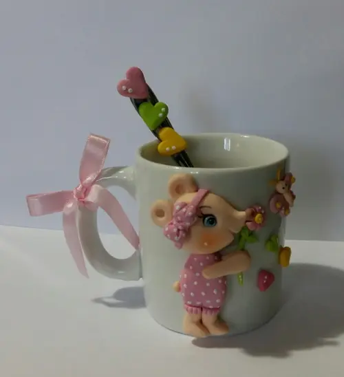 Caneca Personalizada com Ursinha de Biscuit