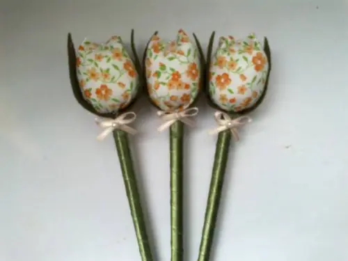 Caneta com Tulipa