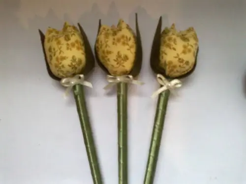 Caneta com Tulipa