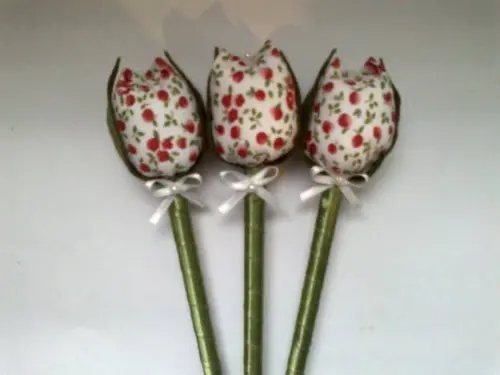 Caneta com Tulipa