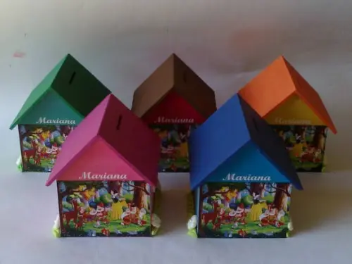 Casa Cofre Branca De Neve