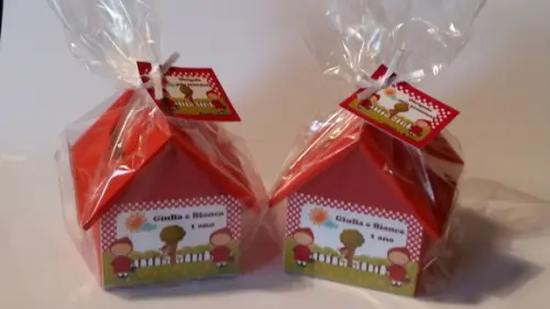 Casa Cofre Chapeuzinho Vermelho