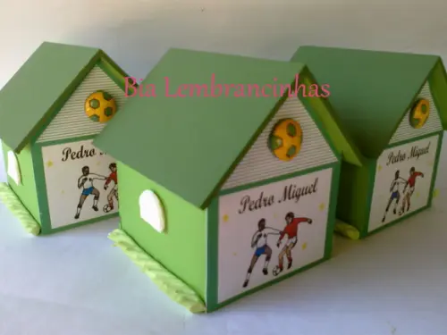 Casa Cofre Futebol - M