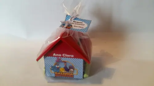 Casa Cofre Galinha Pintadinha