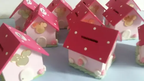 Casa Minnie Dourada