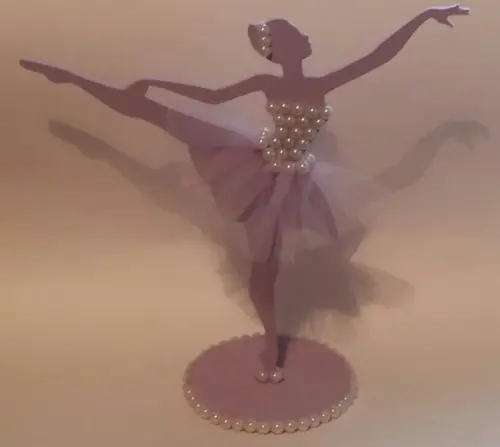 Centro de Mesa Bailarina
