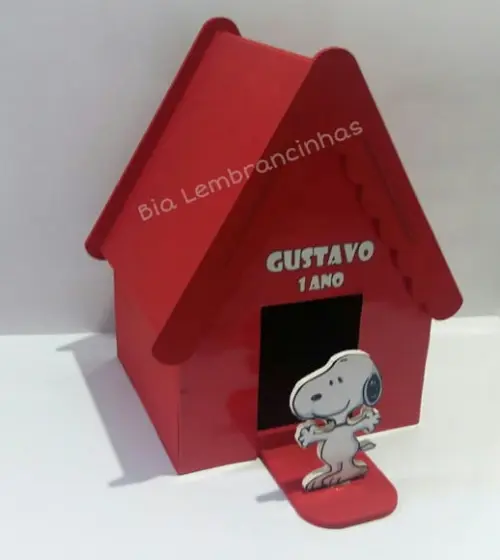 Centro de Mesa Chalé do Snoopy