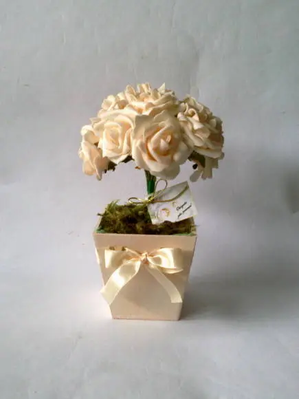 Centro de Mesa com Rosas P