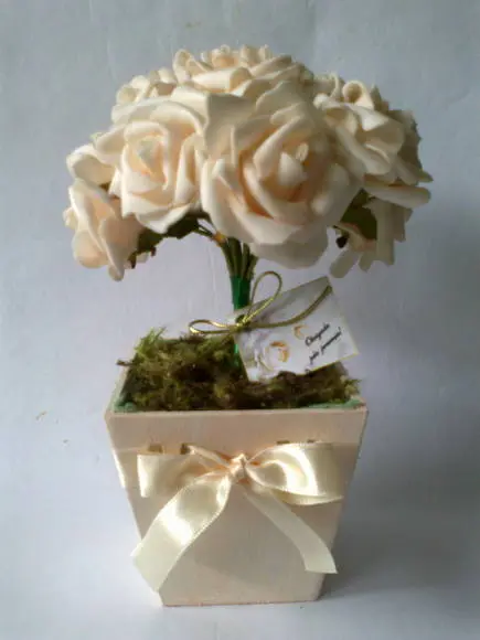 Centro de Mesa com Rosas P