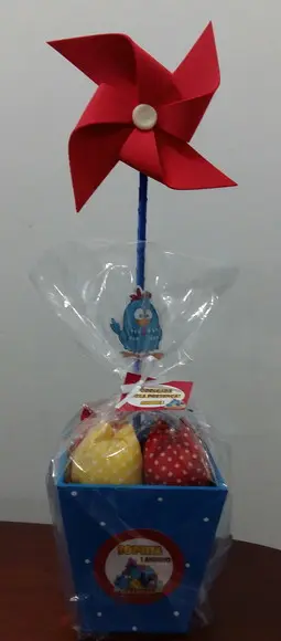 Centro de Mesa Galinha Pintadinha