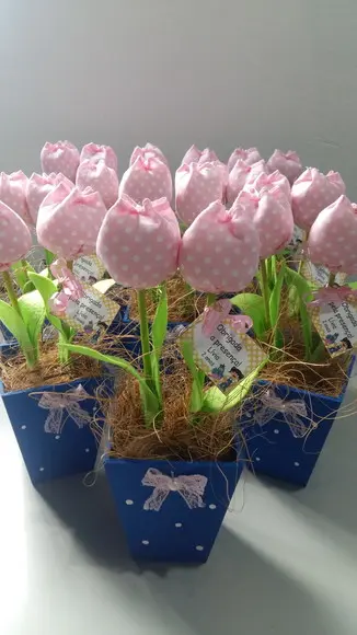 Centro de Mesa Galinha Pintadinha Rosa