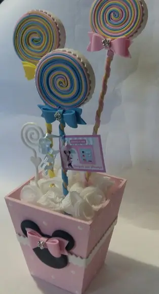 Centro de Mesa Minnie Confeiteira