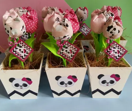 Centro de Mesa Panda